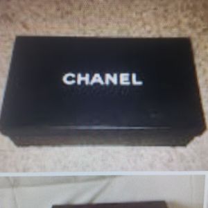 Chanel Shoes Box 12' by 10". Black